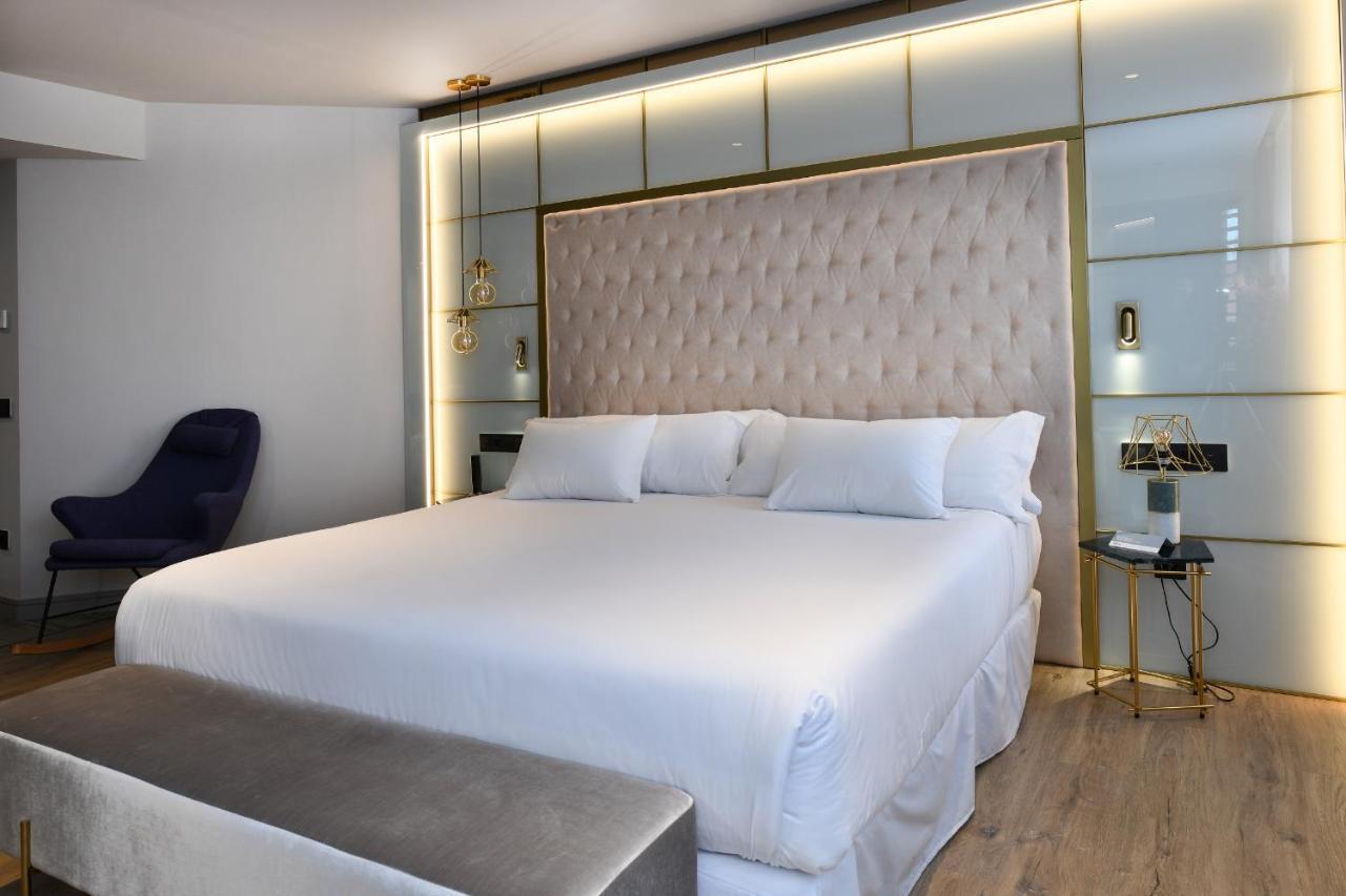 Deluxe Room,1436491801:JPEG